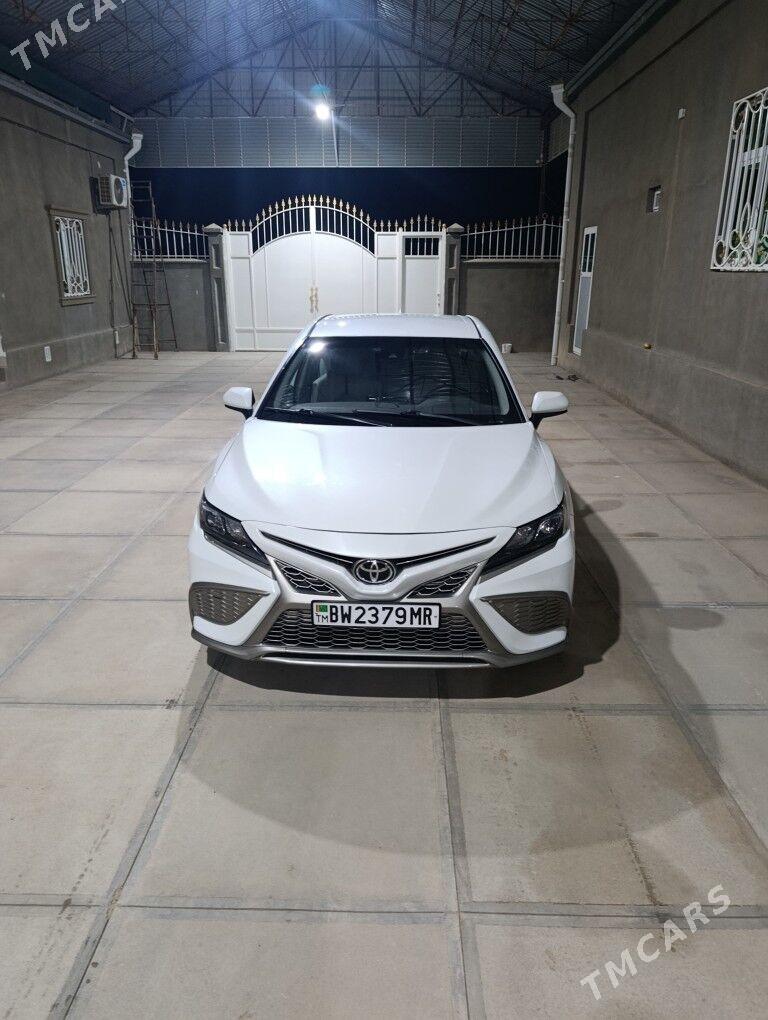 Toyota Camry 2021 - 325 000 TMT - Baýramaly - img 1
