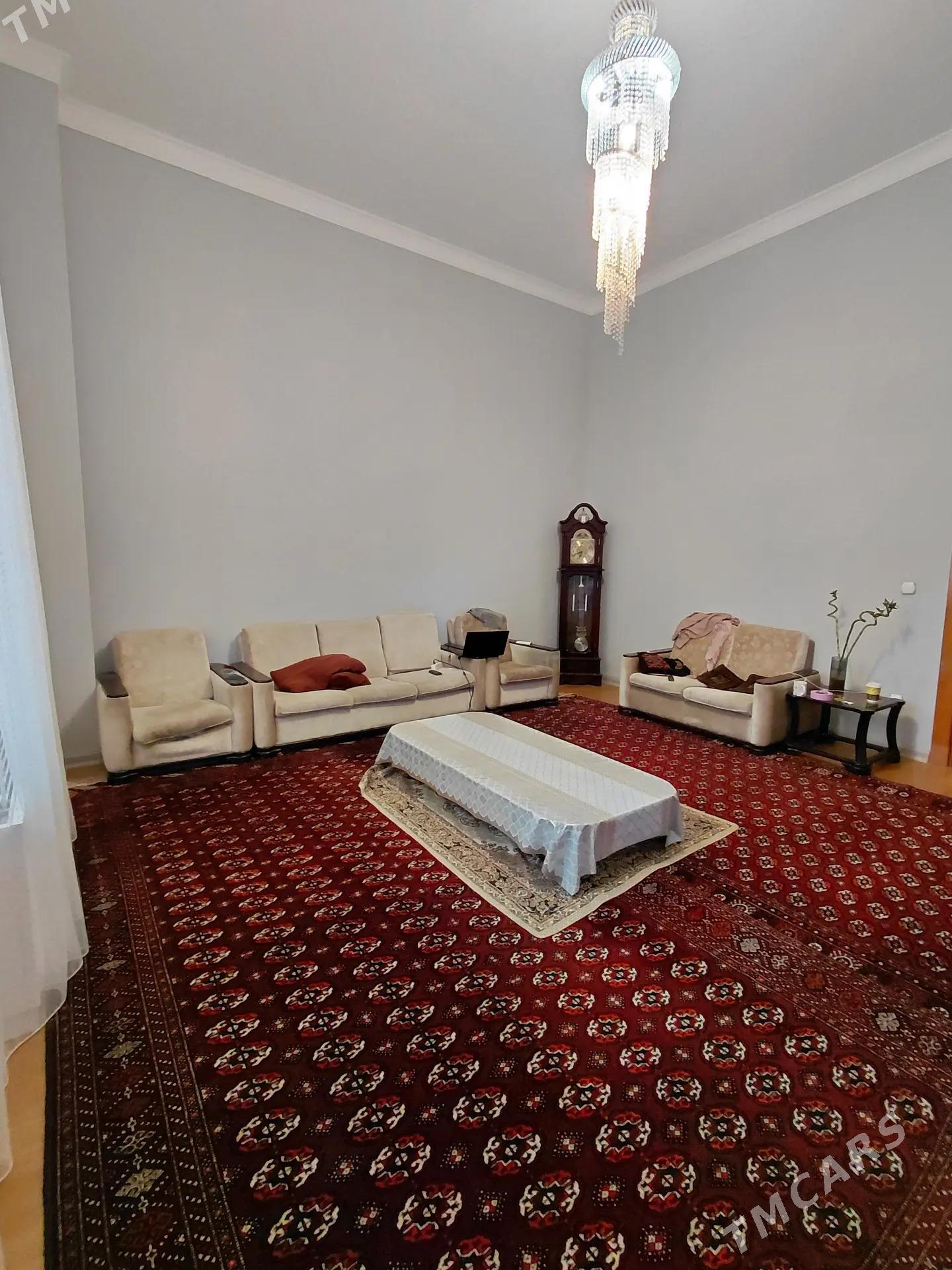 Нефтегаз 3 комн 7 этаж - Aşgabat - img 1