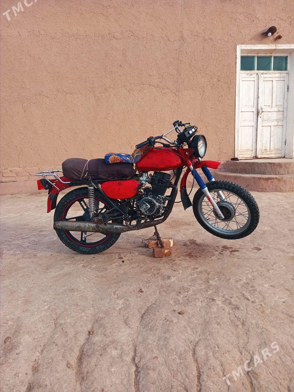 Fekon FK150-8G 2002 - 12 000 TMT - Рухубелентский этрап - img 1