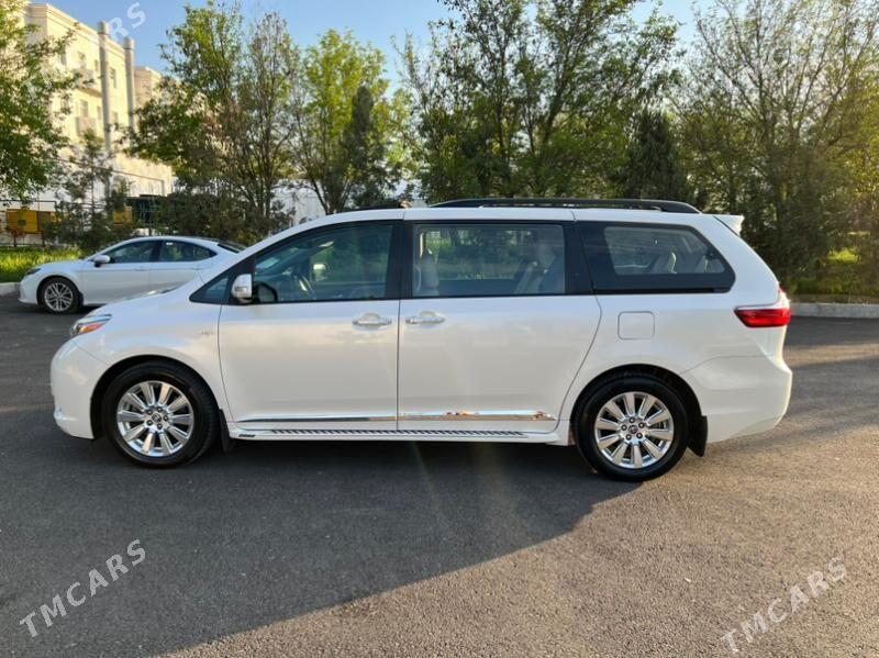 Toyota Sienna 2017 - 510 000 TMT - Aşgabat - img 1