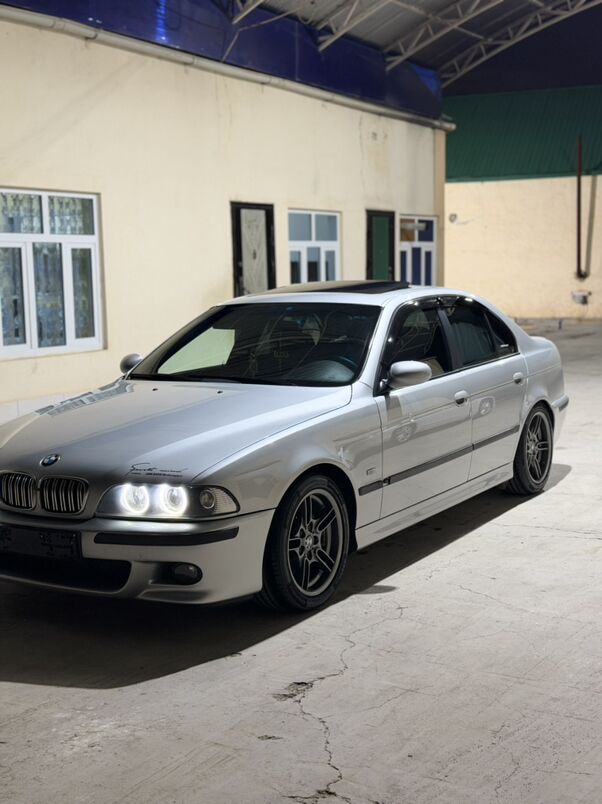 BMW E39 2001 - 200 000 TMT - Ашхабад - img 1