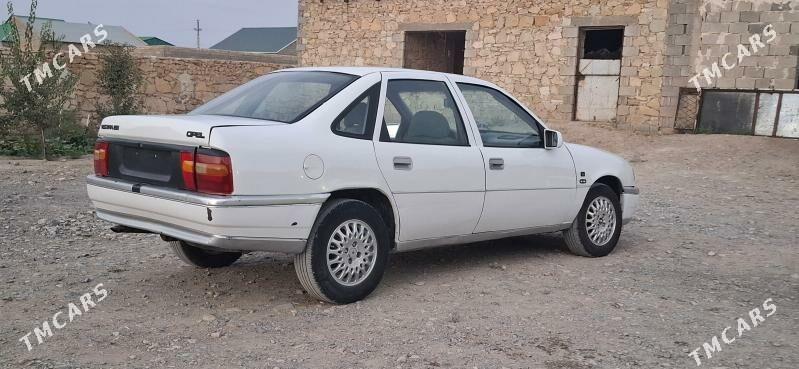 Opel Vectra 1991 - 35 000 TMT - Туркменбаши - img 1