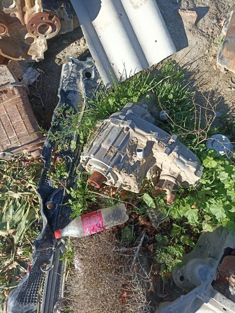 jeep grand cherokee 5 000 TMT - Бахарден - img 1