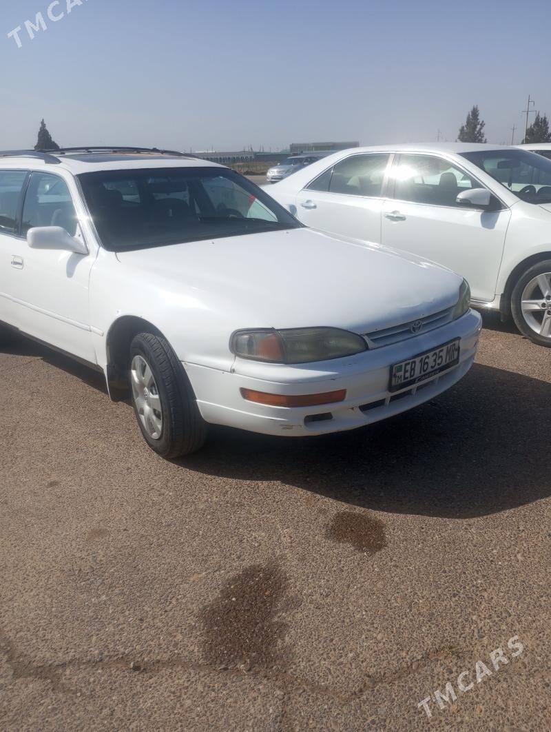 Toyota Camry 1993 - 80 000 TMT - Мары - img 1