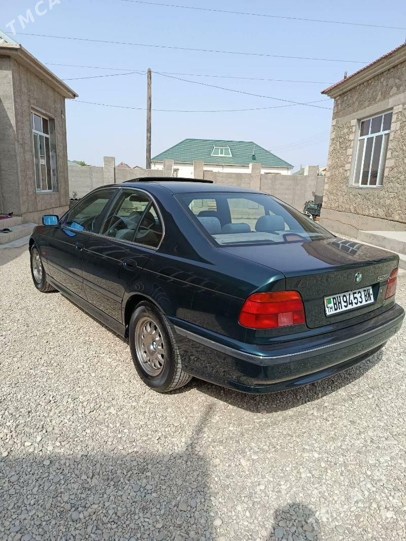 BMW 525 1999 - 110 000 TMT - Балканабат - img 1