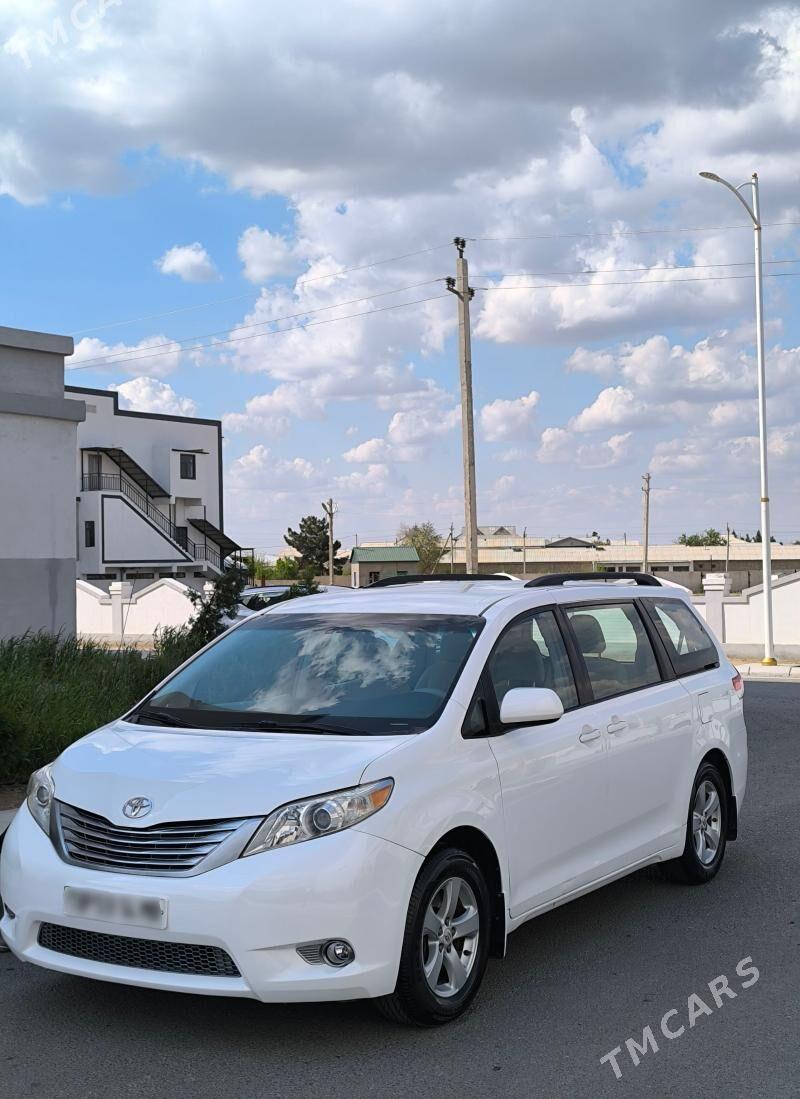 Toyota Sienna 2010 - 330 000 TMT - Mary - img 1