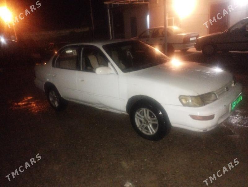 Toyota Corolla 1996 - 60 000 TMT - Türkmenbaşy - img 1