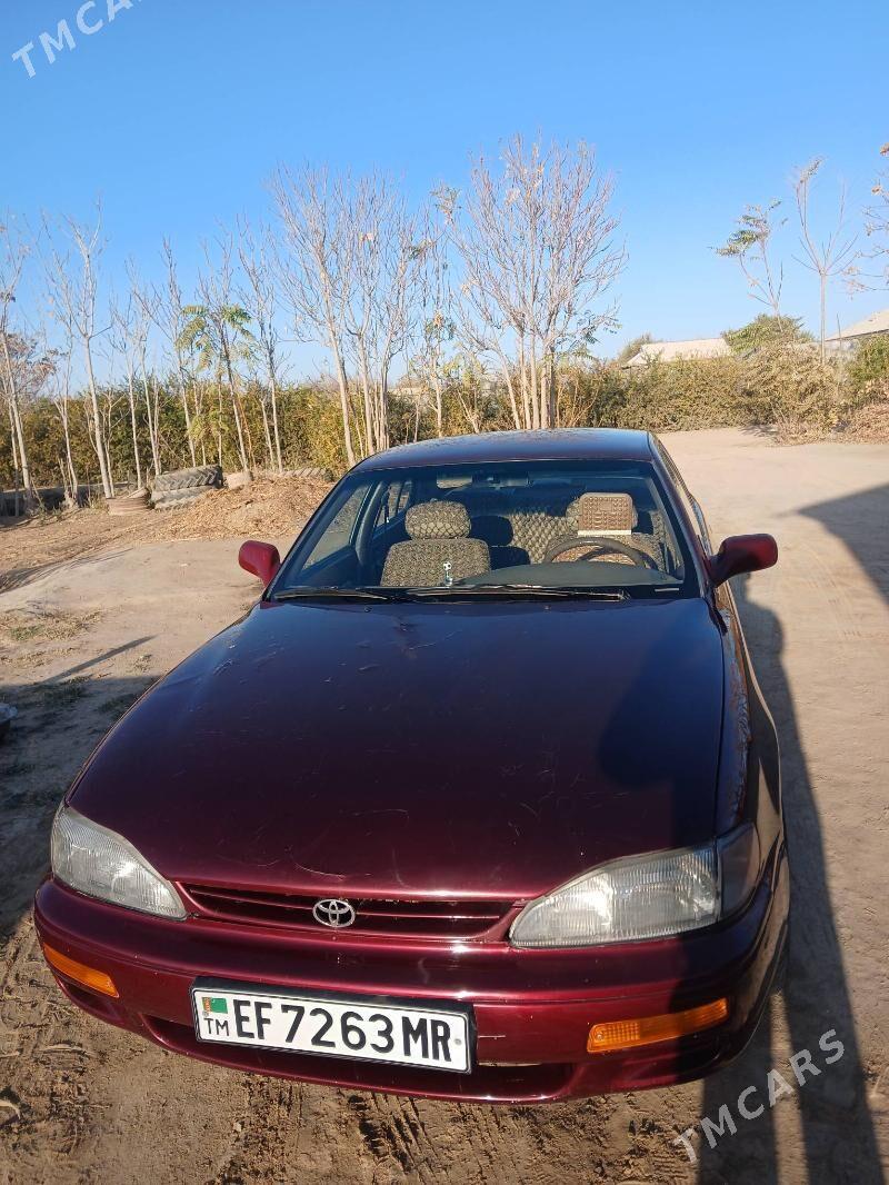 Toyota Camry 1996 - 100 000 TMT - Ёлётен - img 1