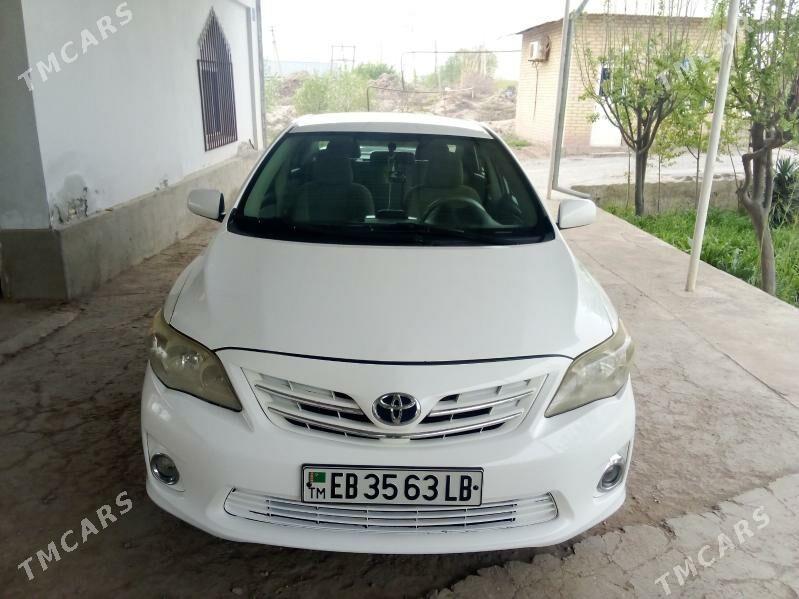 Toyota Corolla 2012 - 190 000 TMT - Saýat - img 1