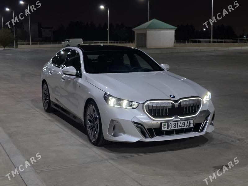 BMW 540 2024 - 1 550 000 TMT - Aşgabat - img 1