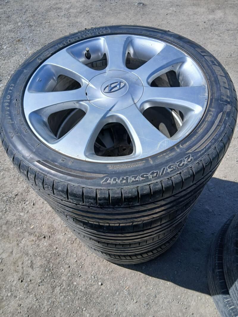 Hyundai 17lik Disga Teker 4 700 TMT - Bedew - img 1