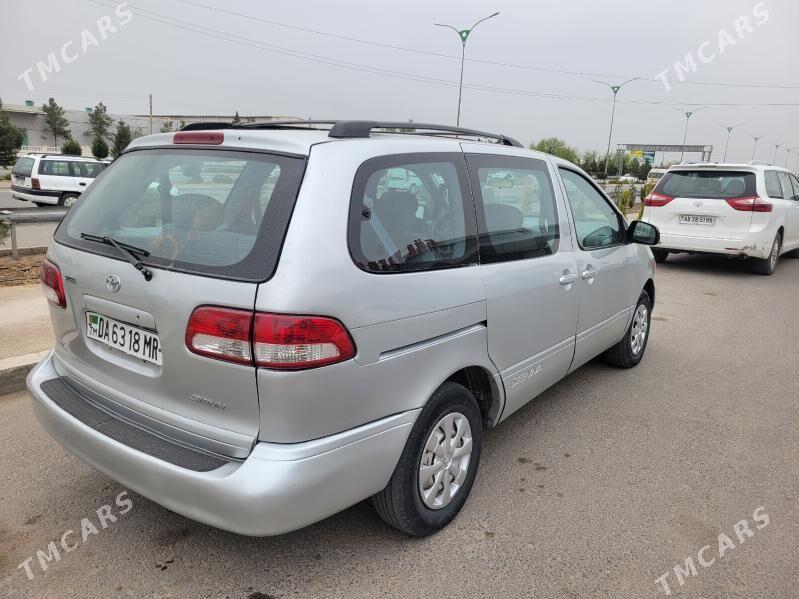 Toyota Sienna 2002 - 147 000 TMT - Мары - img 1