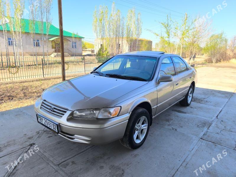 Toyota Camry 1997 - 155 000 TMT - Köneürgenç - img 1