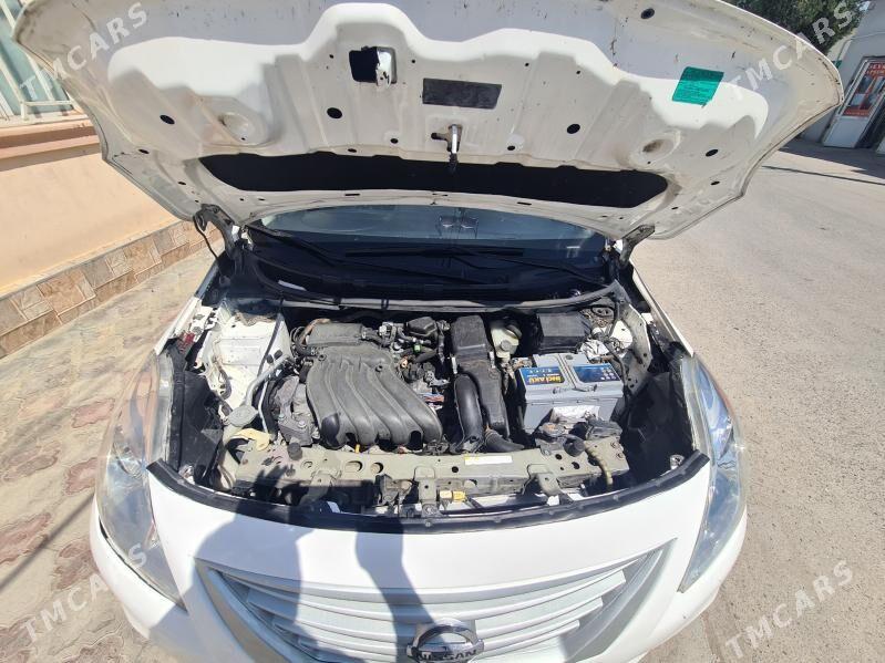 Nissan Versa 2011 - 125 000 TMT - Bedew - img 1