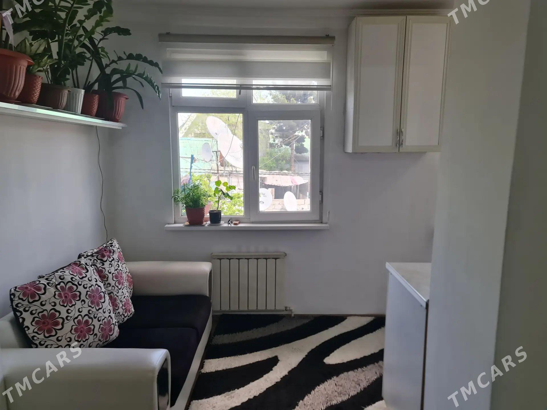 3 ком центр, ул. Энгельса - Aşgabat - img 1