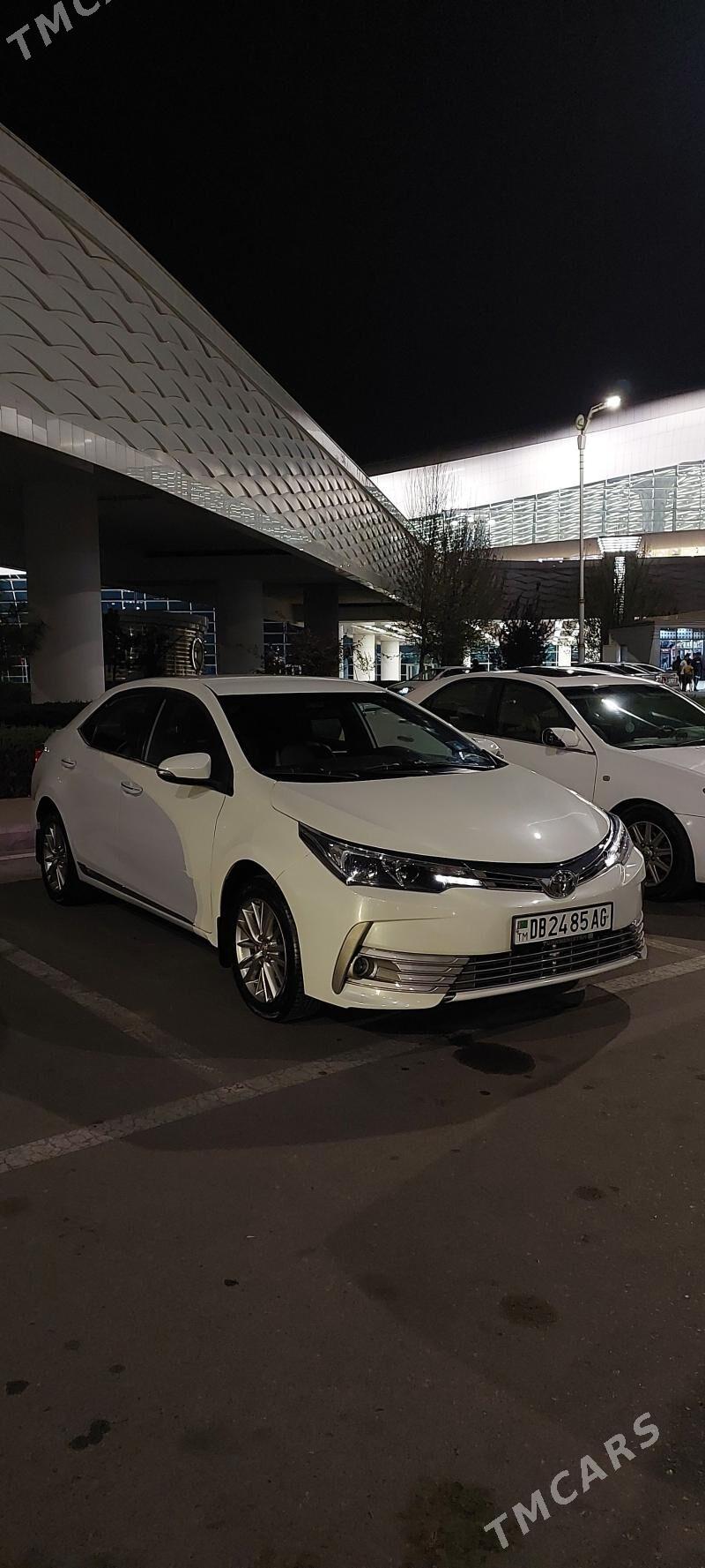 Toyota Corolla 2018 - 265 000 TMT - Aşgabat - img 1