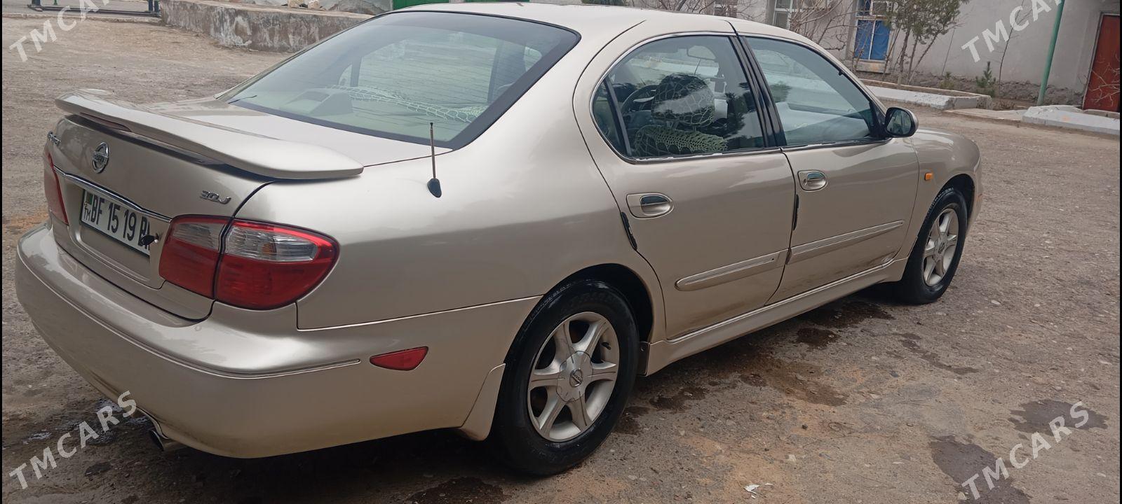 Nissan Maxima 2000 - 95 000 TMT - Туркменбаши - img 1