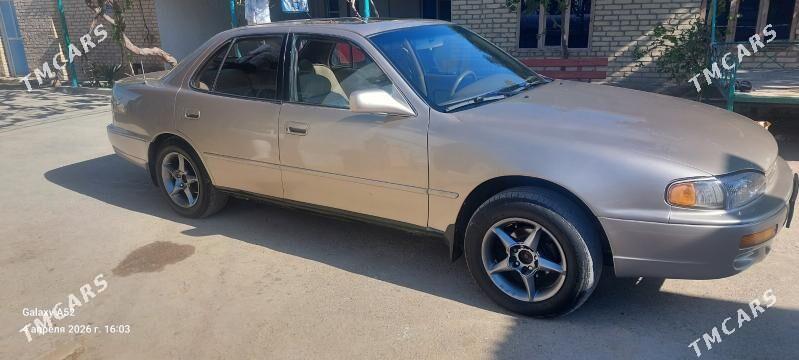 Toyota Camry 1994 - 83 000 TMT - Сакар - img 1