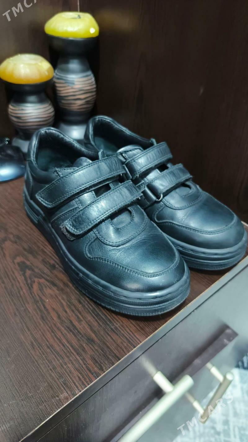 обувь для мальчика 32 размер - Мир 7 - img 1