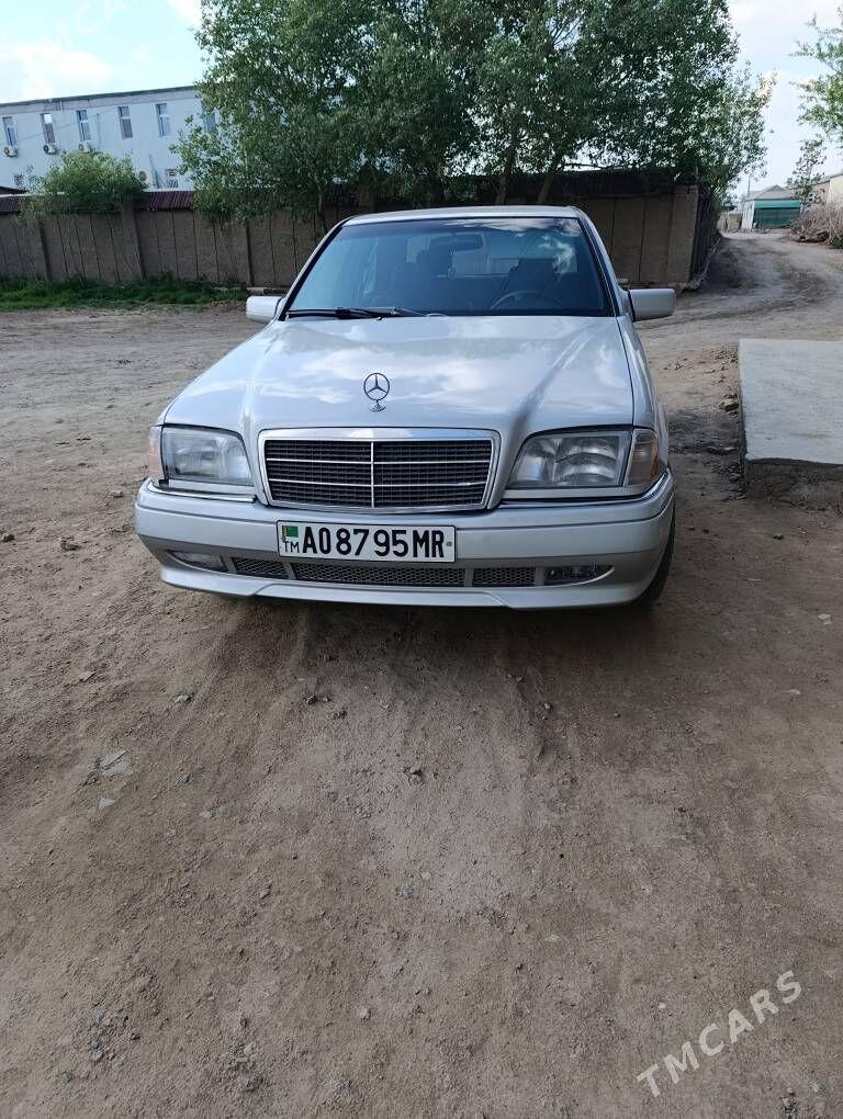 Mercedes-Benz C320 1997 - 55 000 TMT - Мургап - img 1