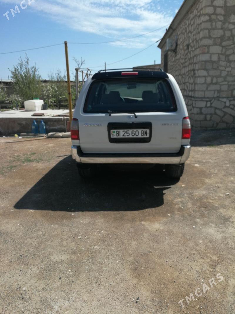 Toyota 4Runner 1998 - 165 000 TMT - Türkmenbaşy - img 1