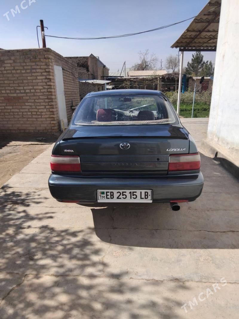 Toyota Corolla 1995 - 65 000 TMT - Гарабекевюл - img 1