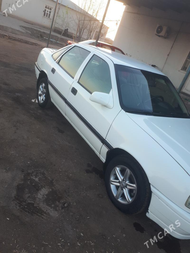 Opel Vectra 1993 - 45 000 TMT - Гороглы (Тагта) - img 1