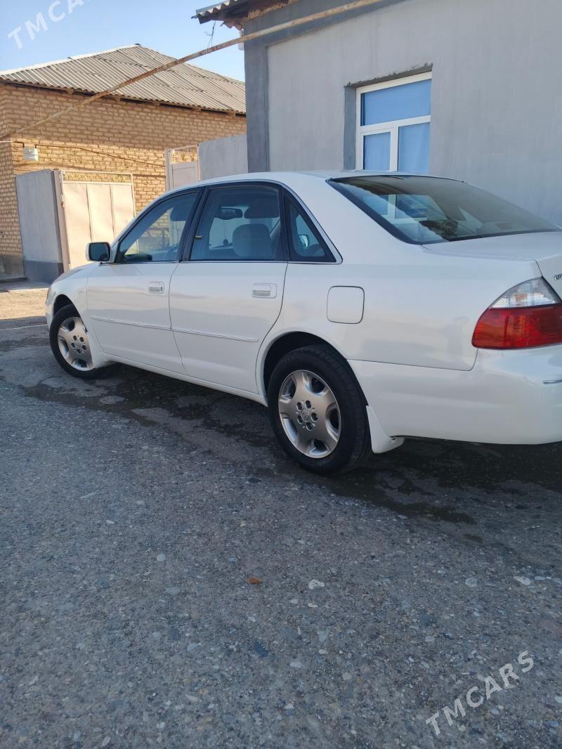 Toyota Avalon 2000 - 190 000 TMT - Серахс - img 1