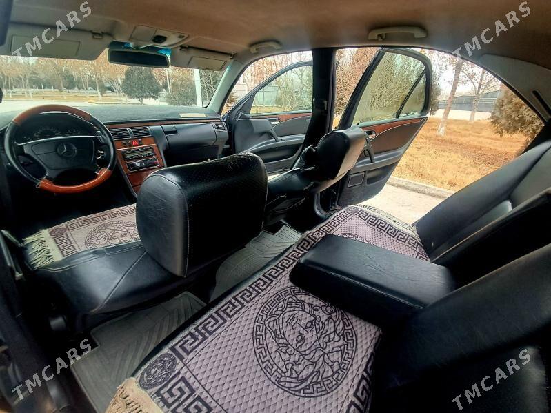 Mercedes-Benz E430 1999 - 57 000 TMT - Дашогуз - img 1