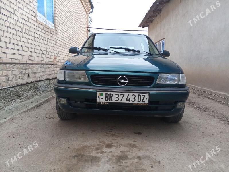 Opel Astra 1996 - 60 000 TMT - Gubadag - img 1