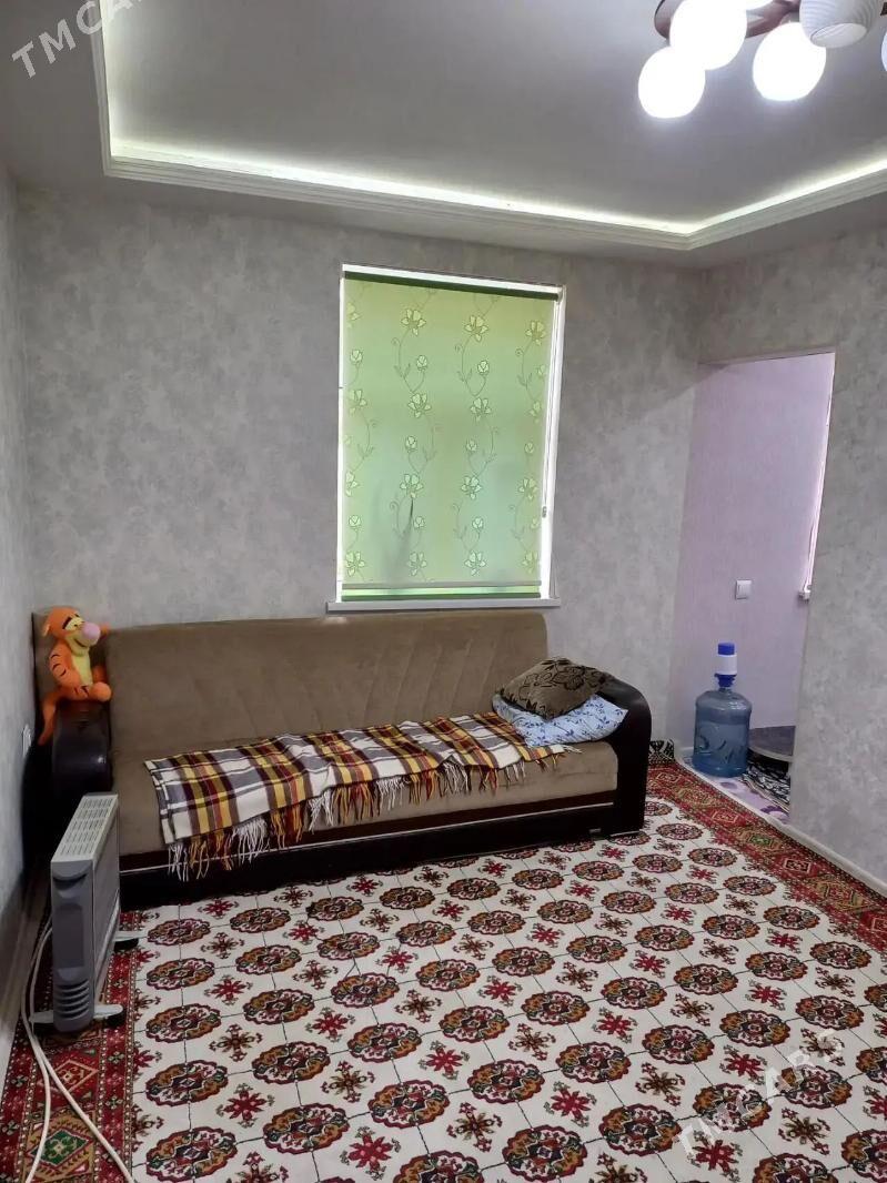 30мик 1ком 1этаж - 30 мкр - img 1