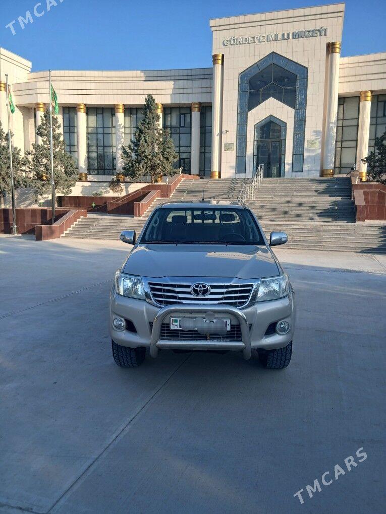 Toyota Hilux 2015 - 420 000 TMT - Gökdepe - img 1