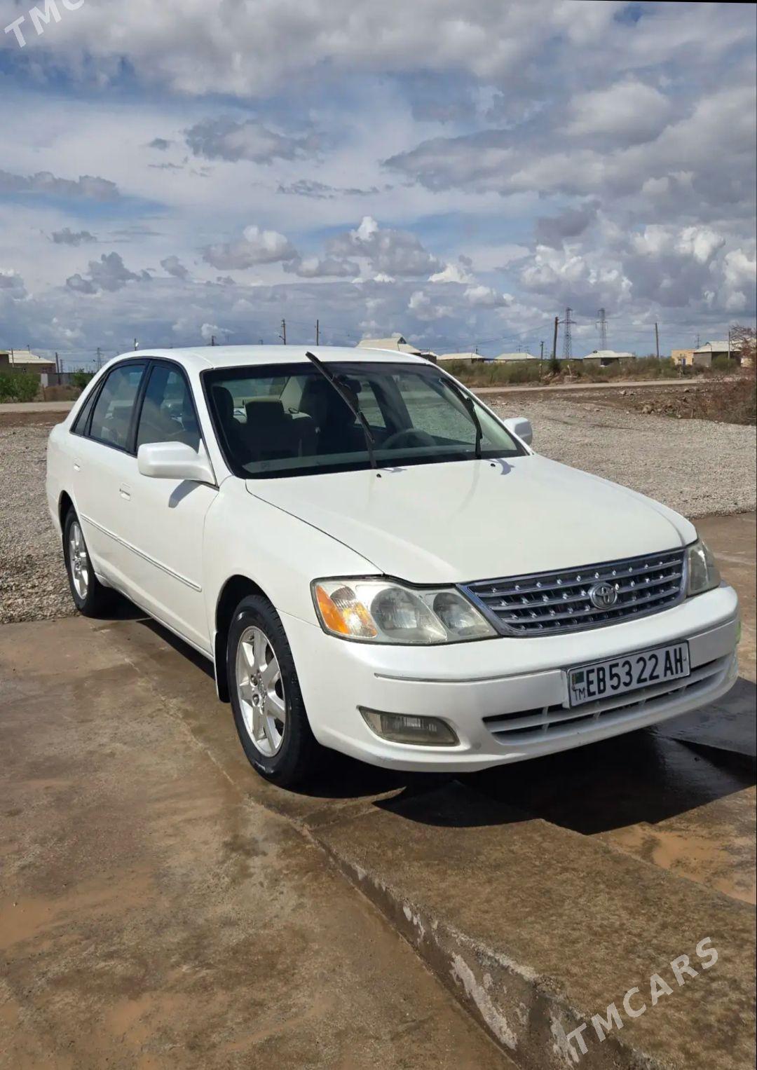 Toyota Avalon 2001 - 210 000 TMT - Теджен - img 1