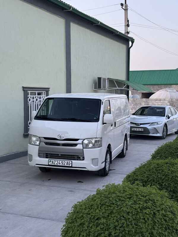 Toyota Hiace 2014 - 325 000 TMT - Aşgabat - img 1
