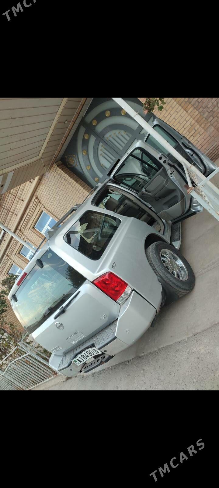 Nissan Armada 2005 - 200 000 TMT - Чарджоу - img 1