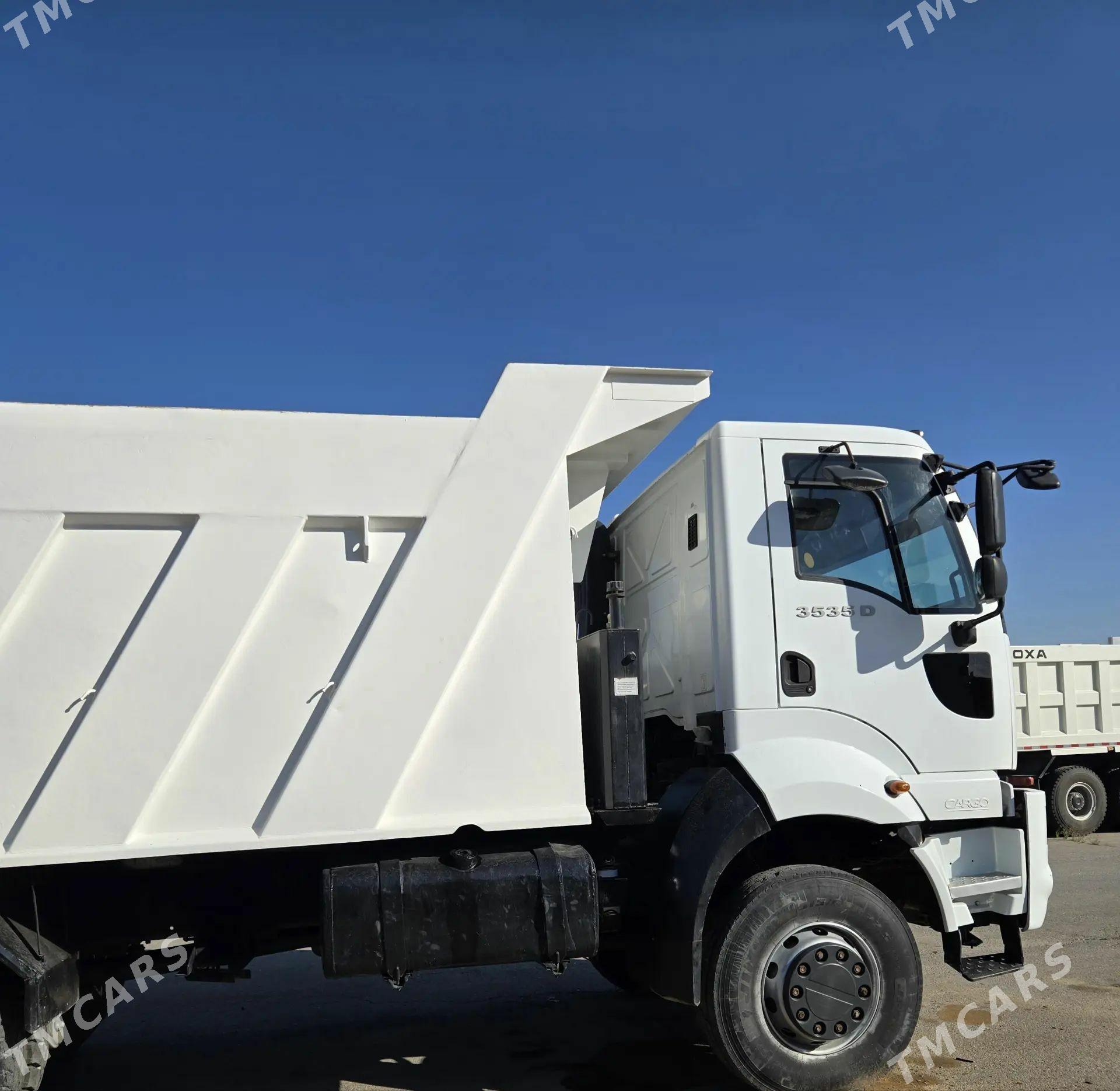 Ford Cargo 3535D 2014 - 680 000 TMT - Aşgabat - img 1