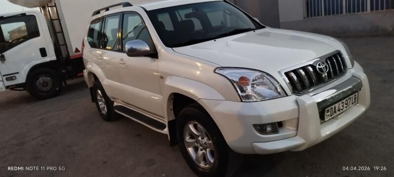 Toyota Land Cruiser Prado 2009 - 420 000 TMT - Сакар - img 1