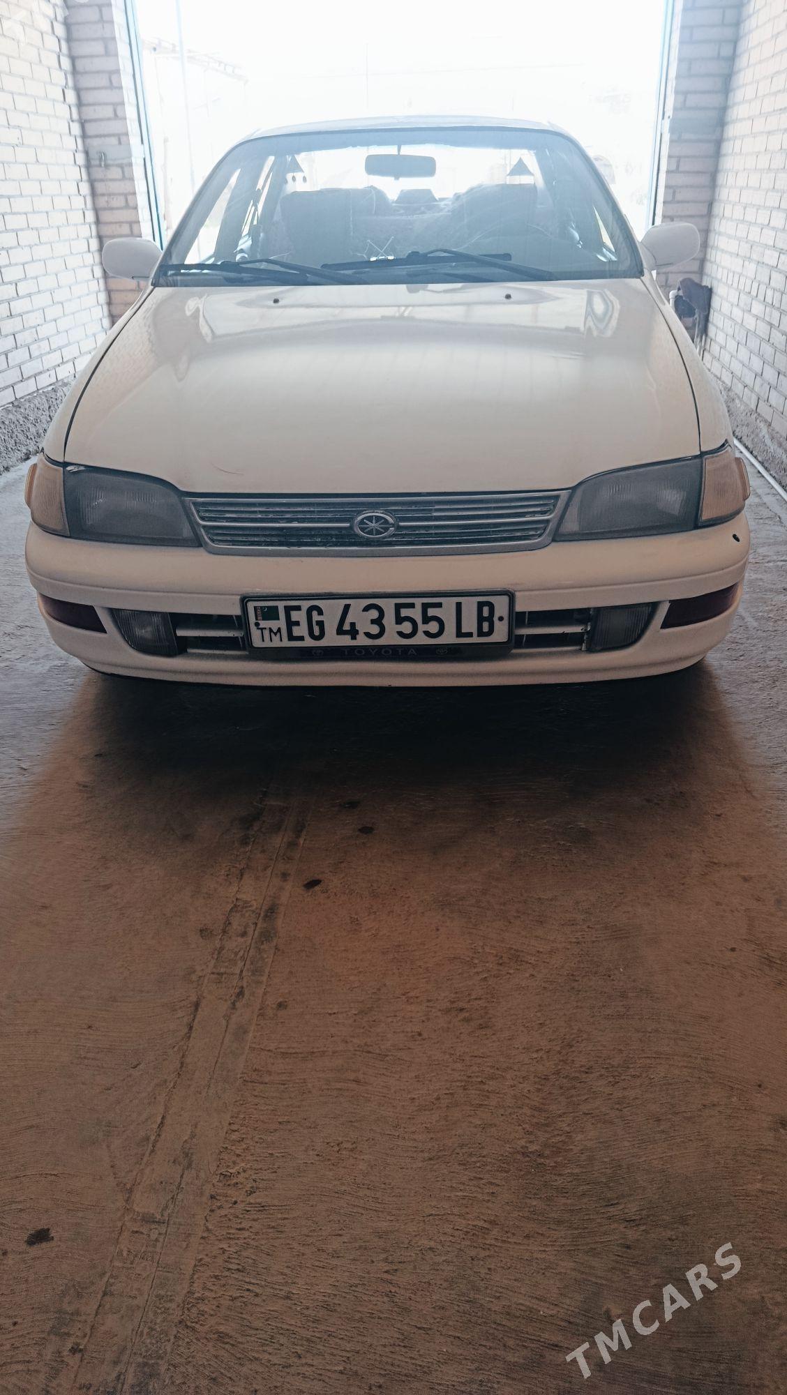 Toyota Corona 1995 - 60 000 TMT - Сакар - img 1