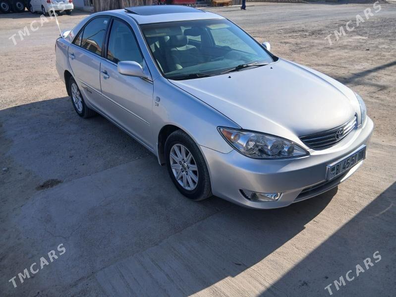 Toyota Camry 2003 - 222 000 TMT - Туркменбаши - img 1