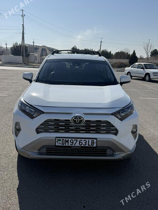 Toyota RAV4 2022 - 395 000 TMT - Туркменабат - img 1