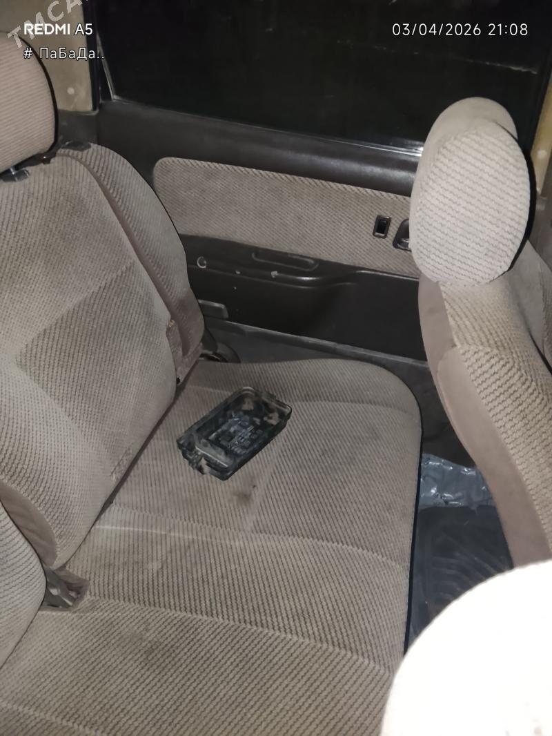 Mitsubishi Chariot 2004 - 25 000 TMT - Достлук - img 1