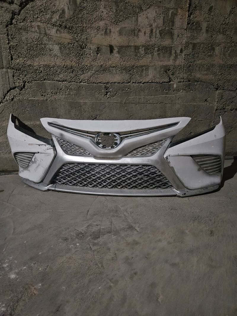 2020 Camry bamper Se 1 850 TMT - Aşgabat - img 1