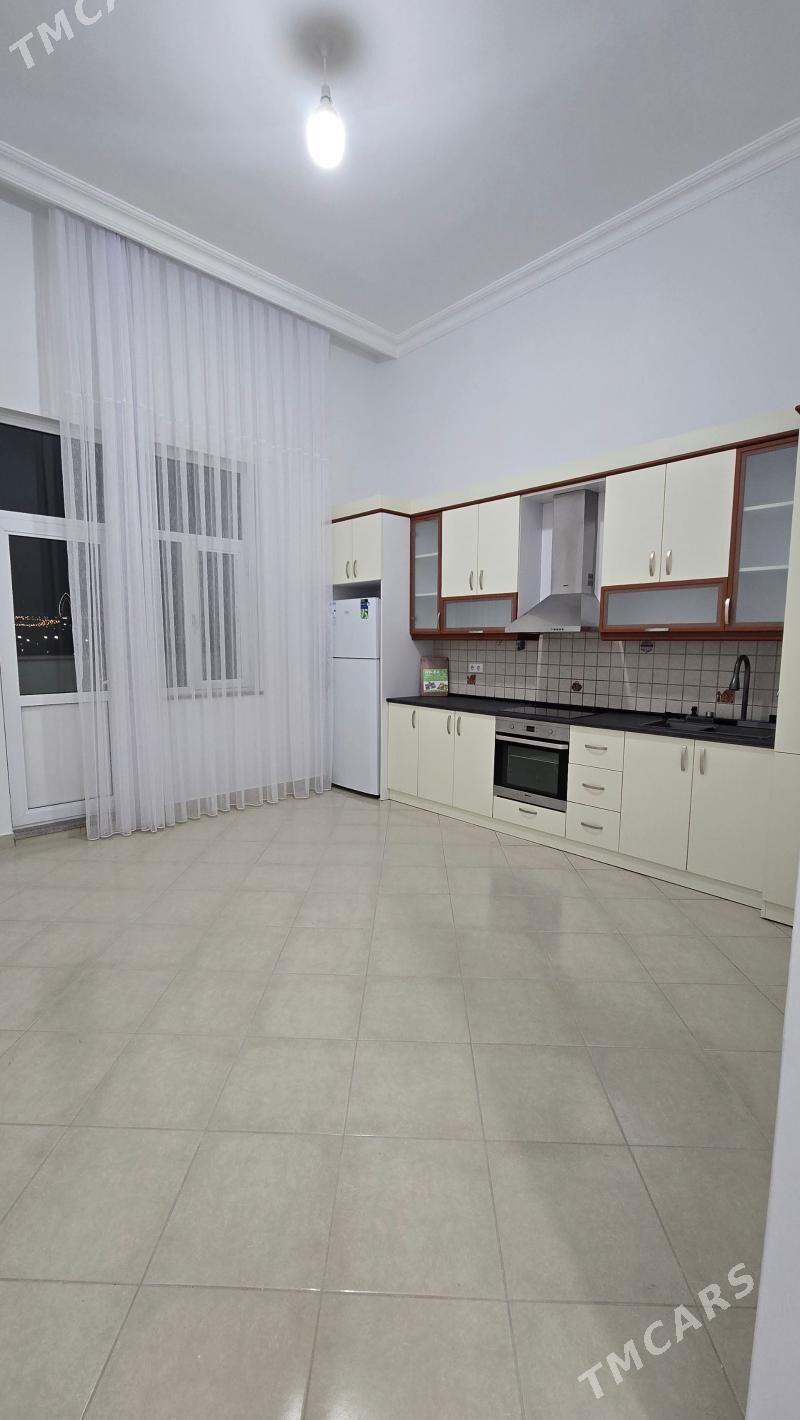 Элитка Чехова 3-комн. - Aşgabat - img 1