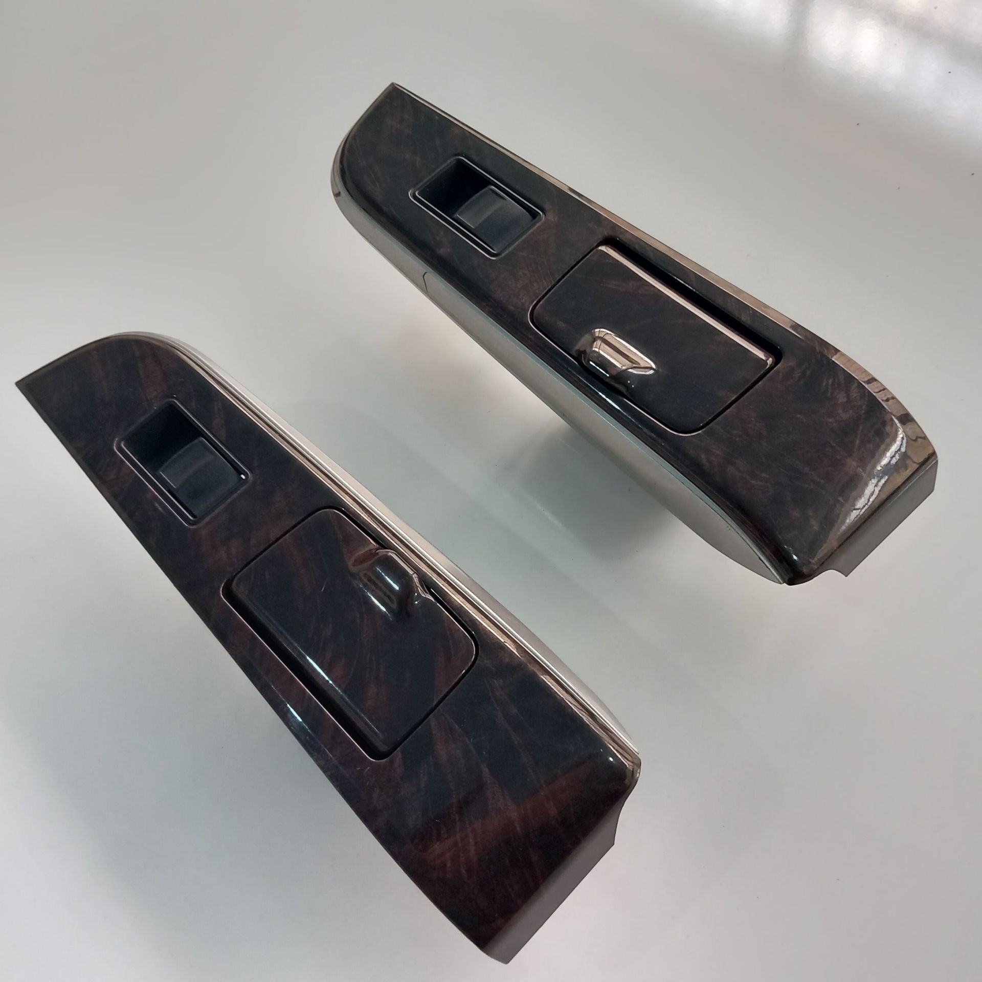 yz ayna galdyryan yewropeyka 1 300 TMT - Balkanabat - img 1