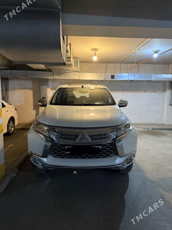 Mitsubishi Montero Sport 2019 - 400 000 TMT - Aşgabat - img 1