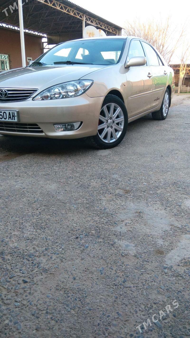Toyota Camry 2005 - 169 000 TMT - Теджен - img 1