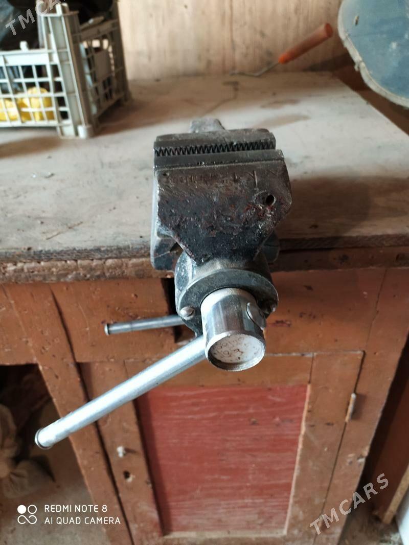 тиски СССР - Mary - img 1