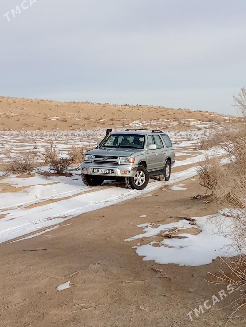 Toyota 4Runner 2002 - 190 000 TMT - Дашогуз - img 1