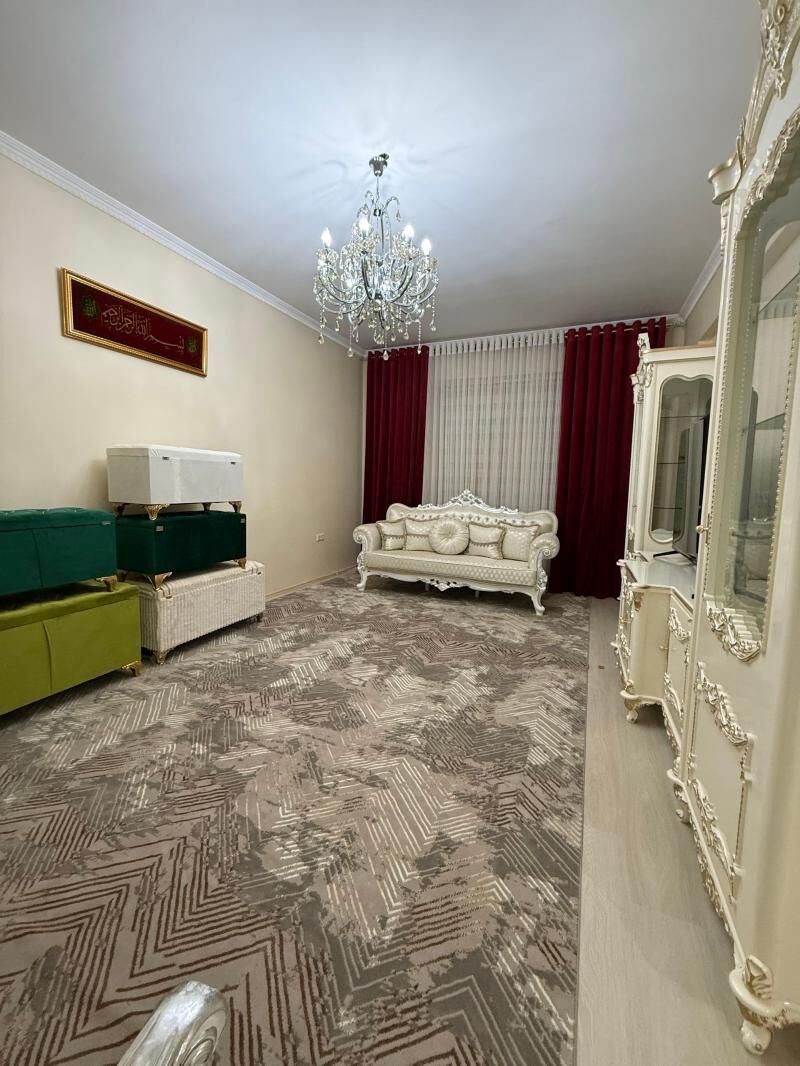 Mir 8 Moskowski 3 komnat - Мир 8 - img 1