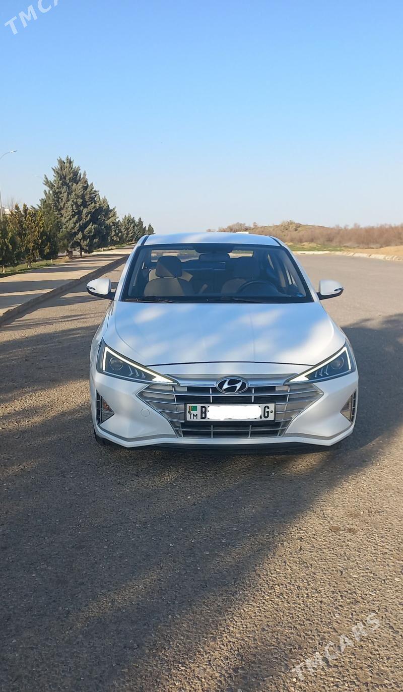 Hyundai Elantra 2019 - 230 000 TMT - Çoganly - img 1